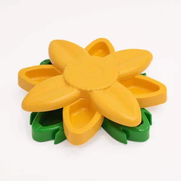 Zippy Paws Sunflower SmartyPaws Puzzler